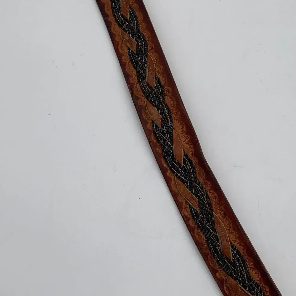 Brown Leather western style belt with braided leather and denim.